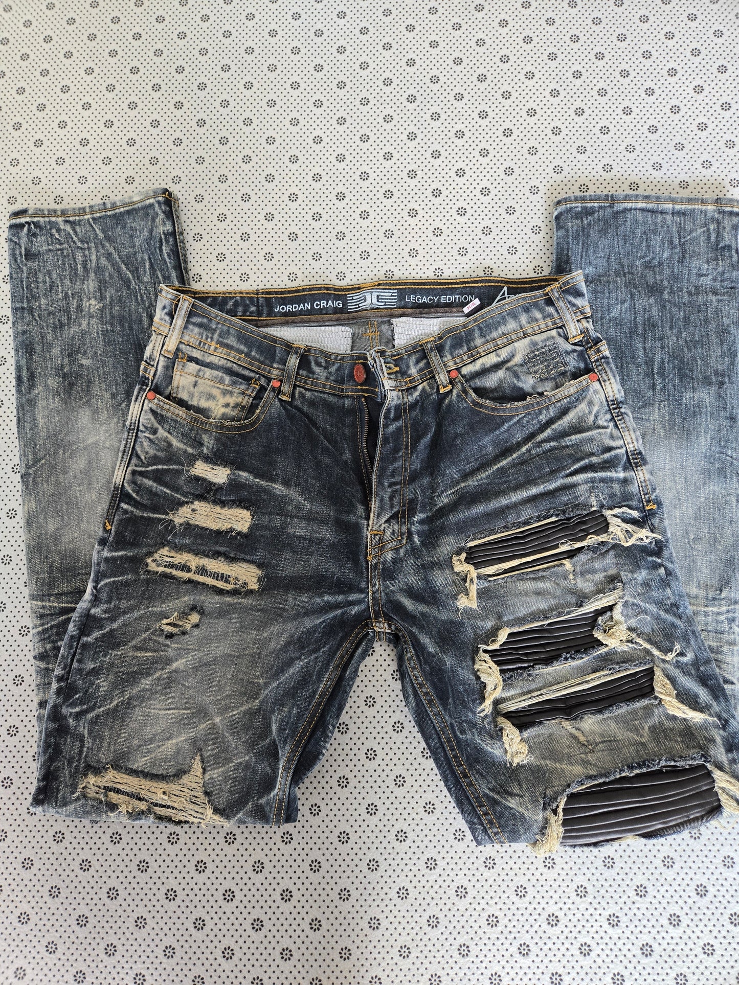 Men's Ripped Jeans- Straight Fit