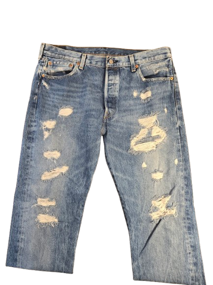 Levis 501 ripped jeans