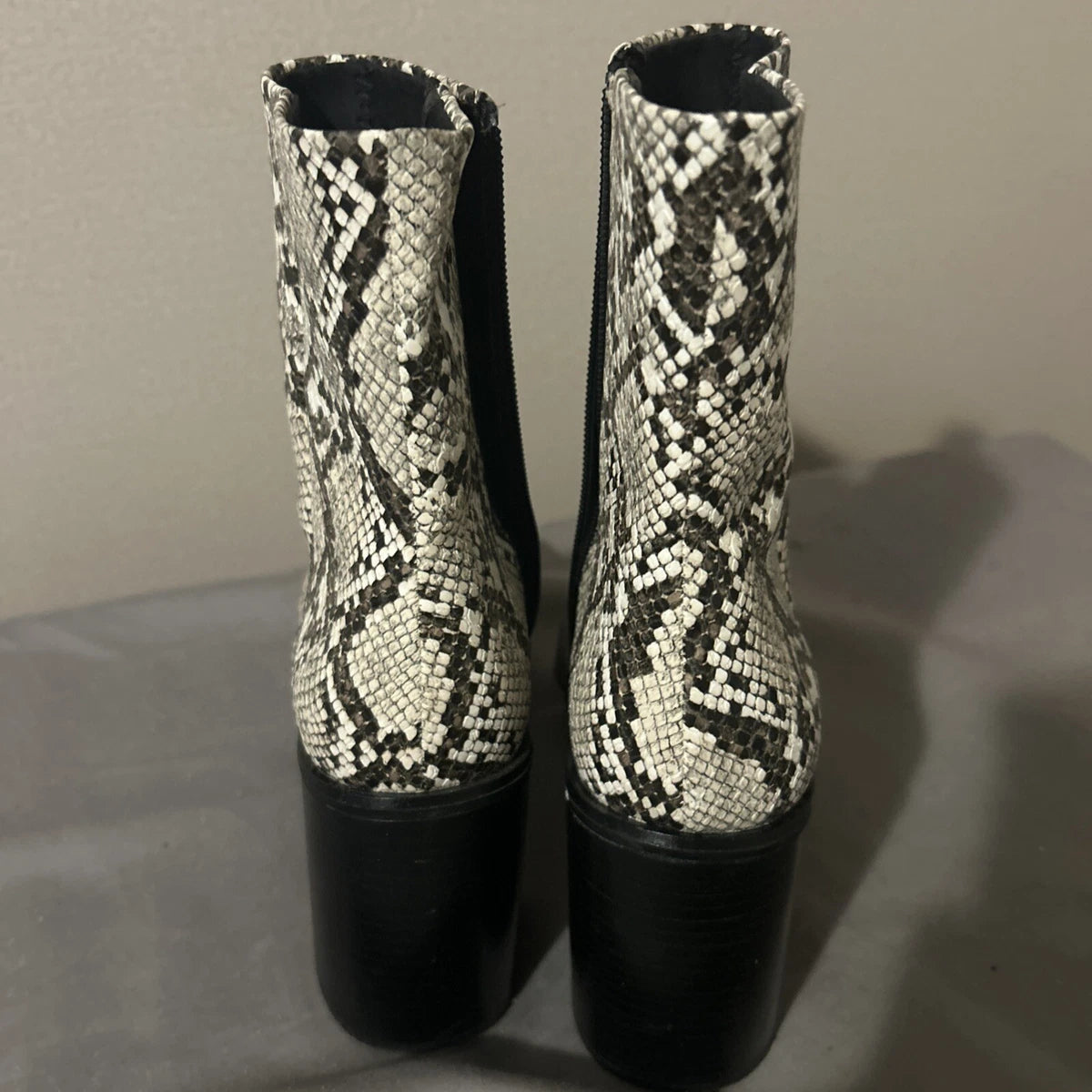 AQUA Women's Beige Boots